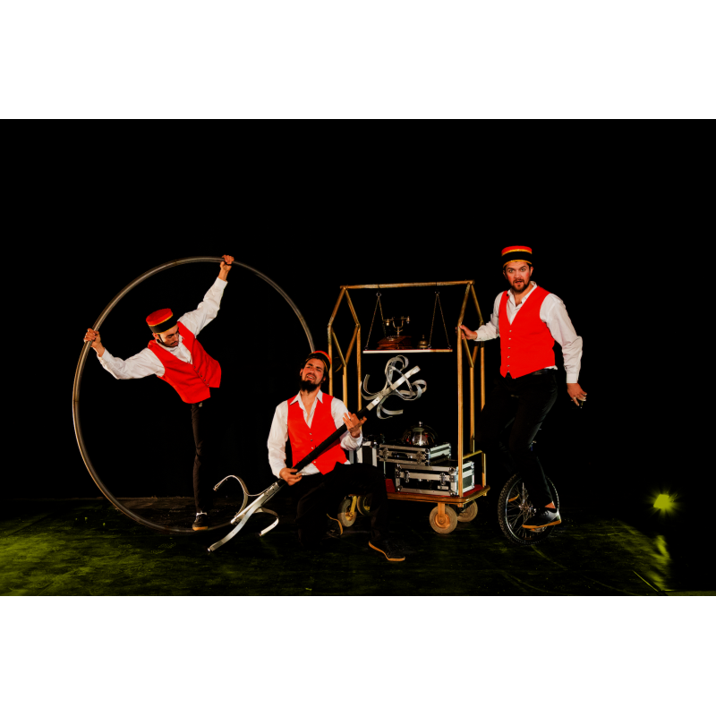 Hotel Bucarest - Circo Cómico