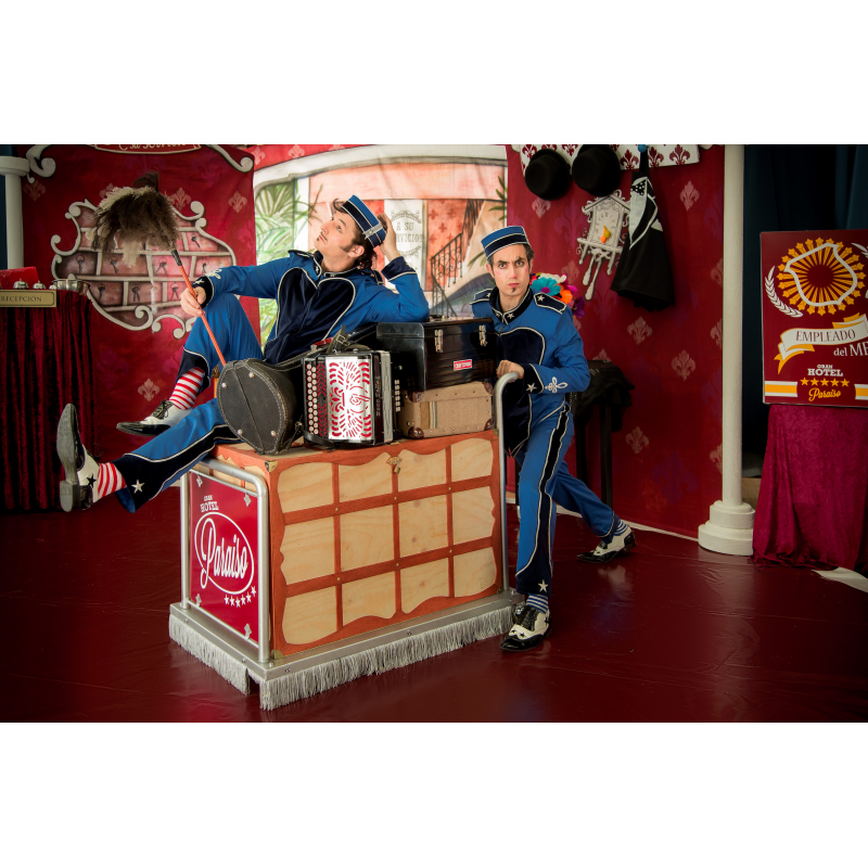 A su servicio - Circo