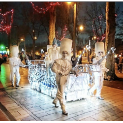 Llumis - Personajes Itinerantes