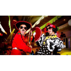 Feria de abril en zancos